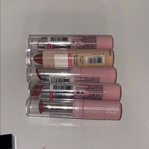 Wet n Wild Rich Satin Lipstick Collection - Bold Hues